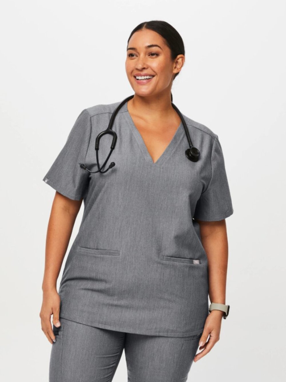Figs 'Casma' V-Neck Short Sleeve Scrub Top in Graphite Gray Size XL